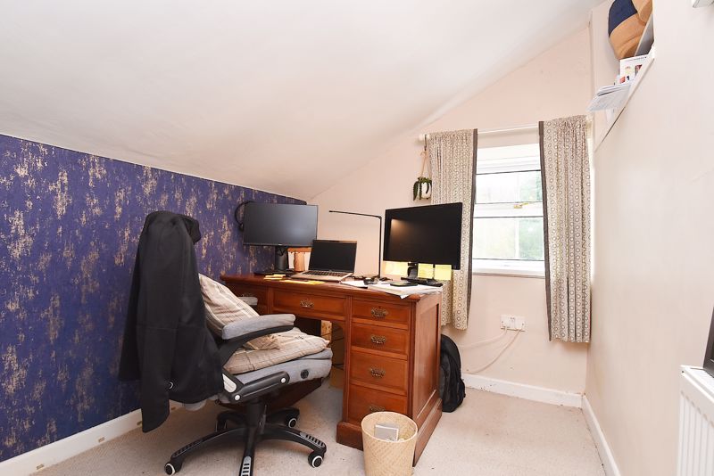 Bedroom- click for photo gallery